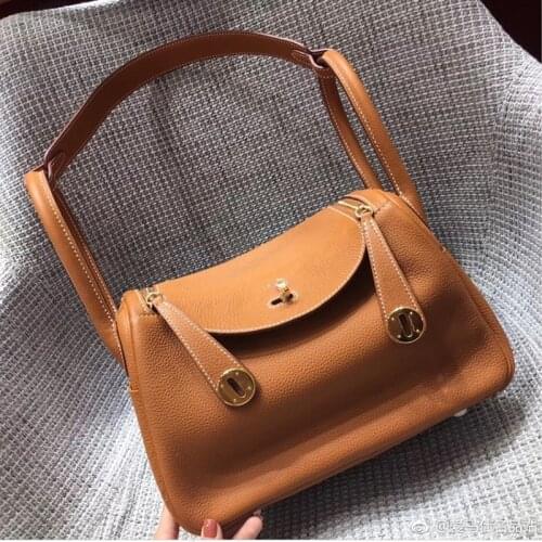 2021 New Head Layer Doctor Bag Litchi Grain Lindi Bag Womans Single Shoulder Handbag Medicine Case Bag Cowhide Pillow Bag