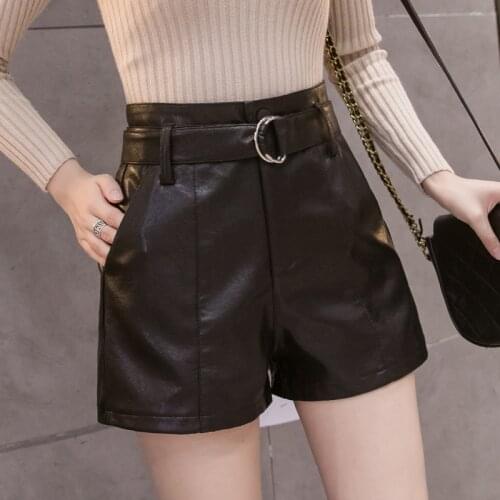 2021 New Autumn Winter Black PU Faux Leather Womens Shorts Vitnage Sashes Pockets High Waist Wide Leg Shorts Pants Mujer