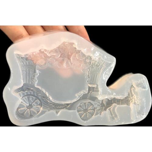 1Pcs Princess Carriage Liquid silicone mold DIY resin jewelry Matte surface mold resin molds for jewelry