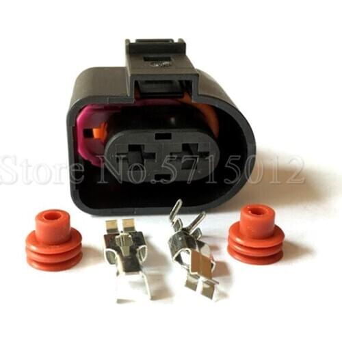 2 Hole 6.3mm 1JO 973 752 / 1J0973752 Car Fuel Injection Connector Fan Socket For VW Toyota Honda Hyundai Elantra