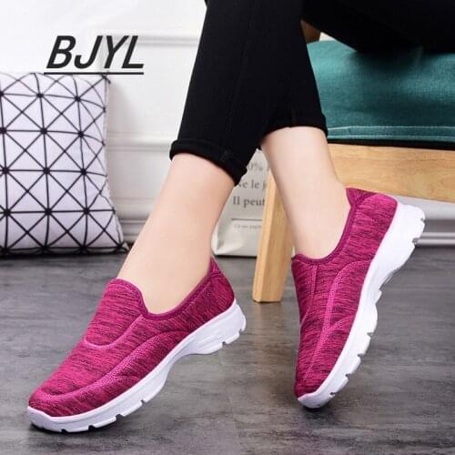 2021 Autumn New Ladies Cloth Shoes Casual Walking Shoes Comfortable Elderly Shoes Soft Bottom Breathable Mother Shoes