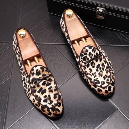 New Arrival Leopard Print Design Men Fashion Banquet Prom Dresses Breathable Cow Leather Shoes Slip On Driving Shoe Youth Loafer