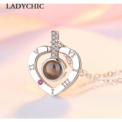 Romantic Heart Love Memory Wedding Pendant 100 Languages I love you Projection Pendant Necklaces Trendy Female Gifts Hot Sale