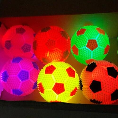 Pet Toy Squeak Glowing Soccer Ball Dog Toys Flashing LED Light Sound Bouncy Ball Cleans Teeth Tools (Random Color)