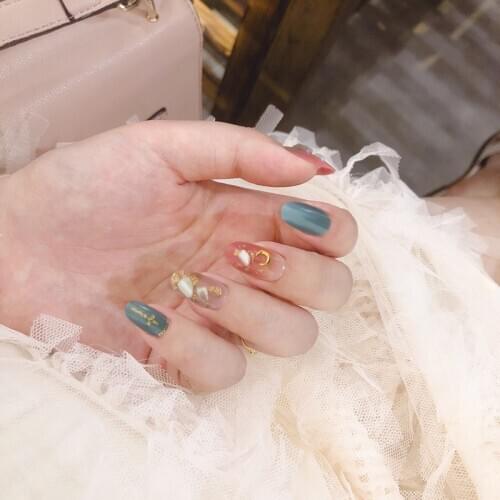 Ins beautiful gray blue and gradual pink hit pure color with shell and gold foil 3d fake nails Japanese bride full nail tips