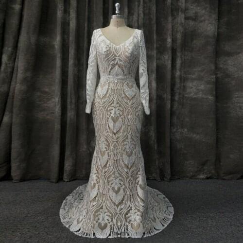 Wedding Dress 2020 Boho Plus Size V Neck Long Sleeves Backless Vintage Lace Bohemian Beach Bridal Gowns with Tassel