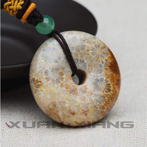 Drop Shipping Women Necklace Pendant Natural Coral Jades Pendant Daisy-shaped Stone Pendant Gift for Women Fashion Jewerly