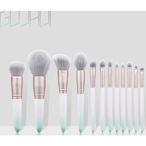GUJHUI 12 Pcs Professional Makeup Brush Set Green Gradient Eyeshadow Lose Powder Brush Flame Brush Nylon Wooden Handle Brushes