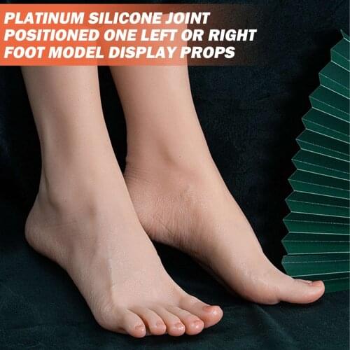 1 Pair Silicone Realistic Fake Foot Model Nail Manicure Display Model Jewelry Display Massage Model Women One Size