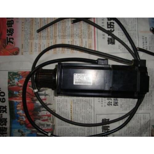 SGMAS-06ACA4C SERVO MOTOR , used in good condition . 80% appearance new , good working , free shipping