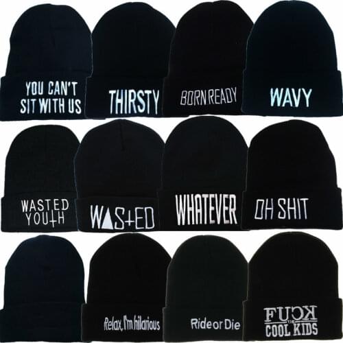 Europe and America Style Men and Women Wool Cap Warm Cap Knitted Beanies Hat 19 Letter Pattern Lth03