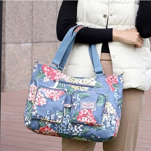 2021 Hot Sale Women Travel Bag Colorful Flowers Large Capacity Women Hand Luggage Handbag Canvas Bag Mummy Handbag Shopping Bags