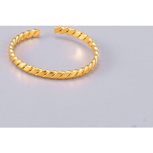 Fashion Simple Exaggerated Twist Ring Gold Plated Opening Adjustable Ring Elegant Womens Summer Beach Party Jewelry