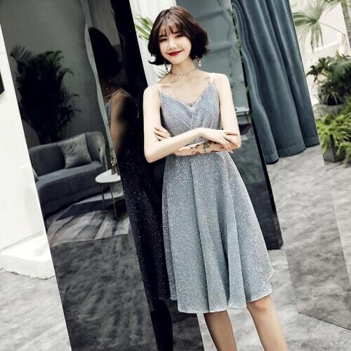 Silver Short Evening Dresses Fashion Banquet 2019 Elegant Formal Party Dresses Sleeveless Spaghetti Strap A-line Robe De Soiree