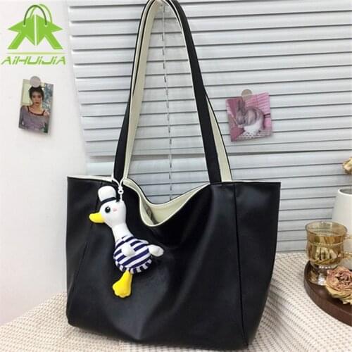 High Quality PU Leather Bags for Women 2021 New Solid Color Fashion Shoulder Bag Large Capacity Totes Casual Duck Doll Handbag