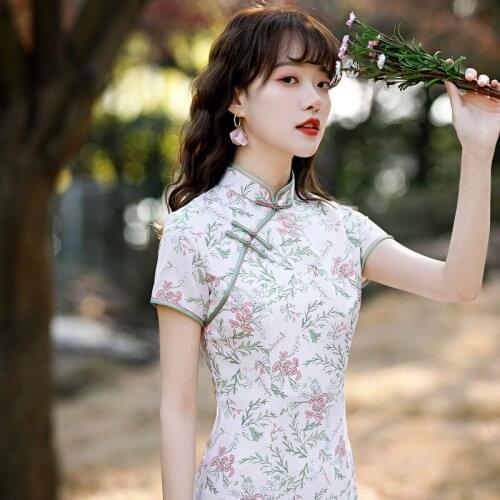 Chinese Traditional Clothing Women Short Sleeve Qipao Slim Cheongsam Ladies Satin Pattern Women Vintage Collar Tight Bodycon