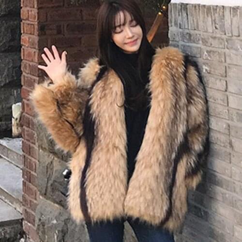 Medium long women 2020 winter thick warm fake fox fur coats v-neck stripe Korean fashion faux fur coat A313