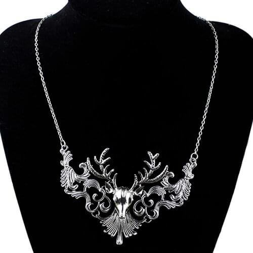 Hot Sales Women Retro Statement Alloy Hollow Deer Head Pendant Insects Necklace Gift