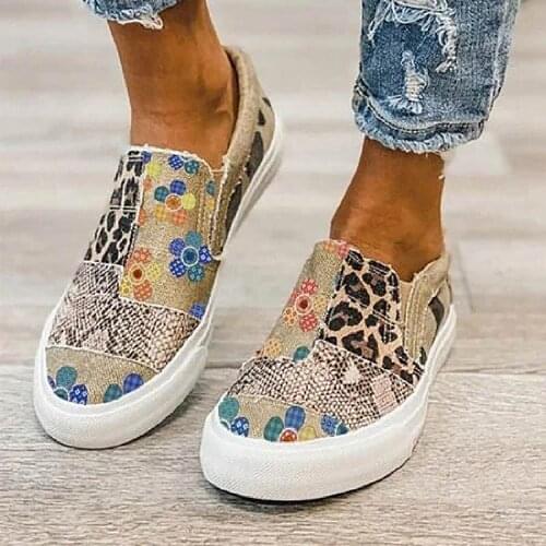 Loafers women flats 2021 new breathable canvas shoes woman sneakers slip-on summer shoes female flats