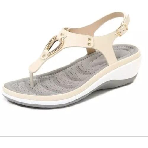 2021 Summer Metal Decoration Flat Sandals Womens Casual Beach Sandals Ladies Shoes Zapatos Plataforma De Mujer De Fiesta