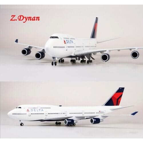 In stock 47cm 1/150 Scale Diecast DELTA 380 Airplane Model Boeing 747 Aircraft Airliner Model With Light and Wheel Collection