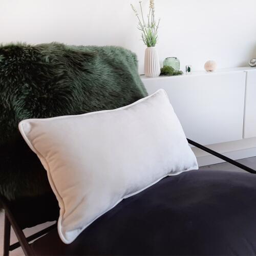 Piping Edge White Velvet Cushion Cover Pillow Case Soft Throw Pillow Cover No Balling-up Without Stuffing