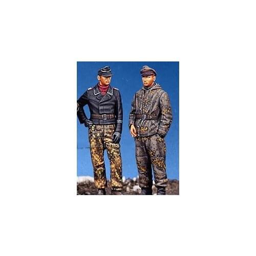 Unpainted Kit 1/72 Officers (Late War) (2 figures)--1/72 Resin Figure miniature garage kit