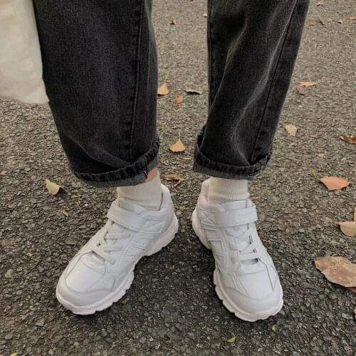 2021 spring and autumn womens new Korean fashion casual simple breathable sneakers