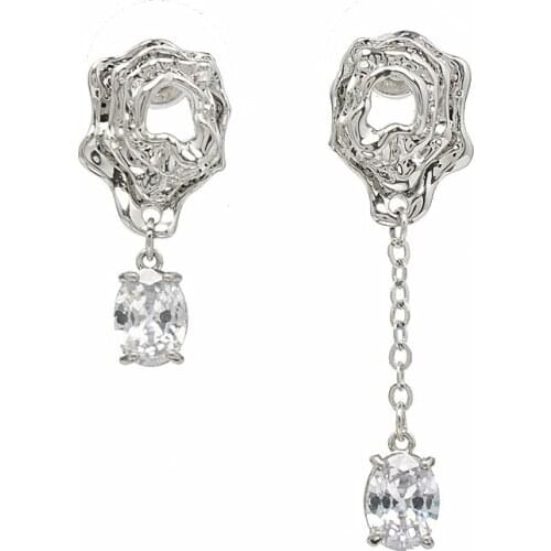 New Arrival Fashion Earrings Metal Trendy Water Drop Women Dangle Earrings Long Tassle Pendant Female Jewelry