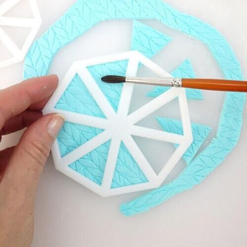 Triangle Flag Cake Cutter 3PCS Easy Bunting Cutters Cake Side Baking Pastry Sugarcraft Festival Fondant Cake Decorating Tools [3