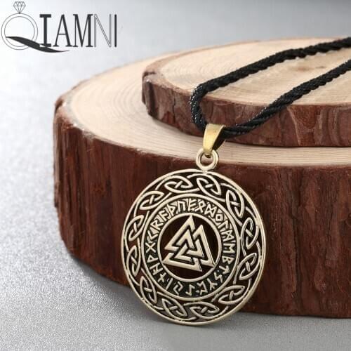 QIAMNI Vintage Infinity Knots Runes Norse Pendant Necklace Jewelry Punk Valknut Vikings Wikinger Pyramid Runic Necklace Collier