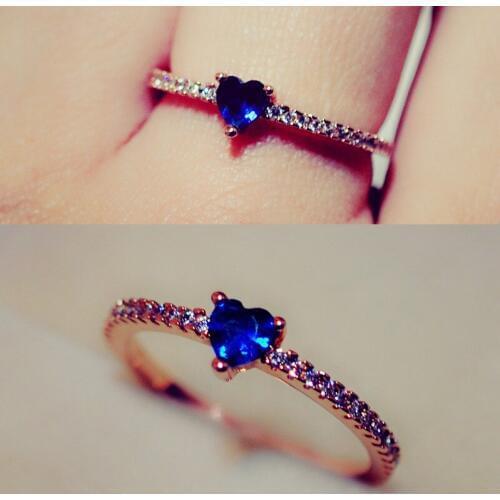 New Woman Rings Shiny Blue Zircon Finger Wedding Heart Ring Fashion Accessories Trendy Jewelry