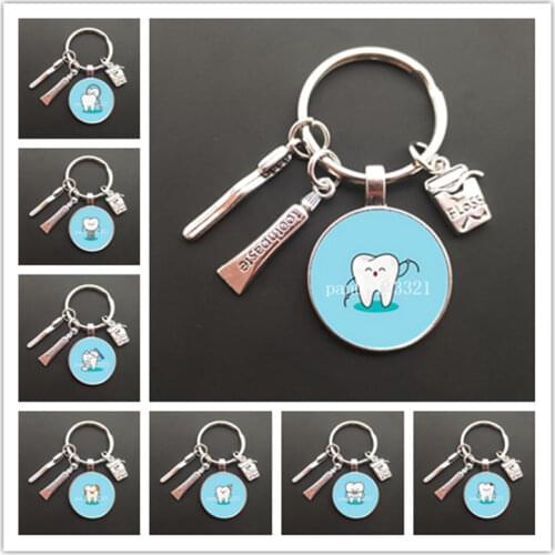 2021New Dentist Dental Convex Glass Keychain Dental Assistant Gift Dental Care Keychain Home Keyring