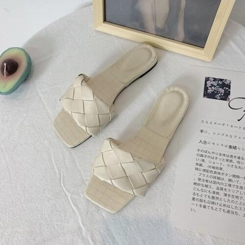 Women 2021 Summer New Sandals Weave Soft Soles Casual Flip Flop Outdoor Beach Ladies Plus Size Flat Slippers