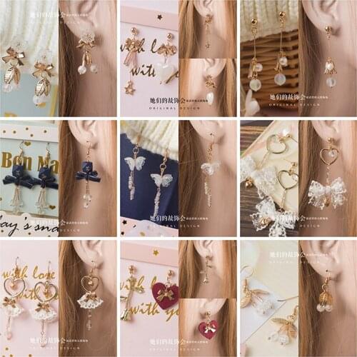 Lolita Japanese Girl Heart Earrings Female Design Golden Pearl Socialite Style Light Luxury Peach Heart