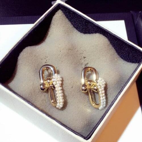 2021new Korea Luxury Fashionable Geometric Pearl Earrings for Women Engagement Birthday Gift for Your Lover or Best Friends