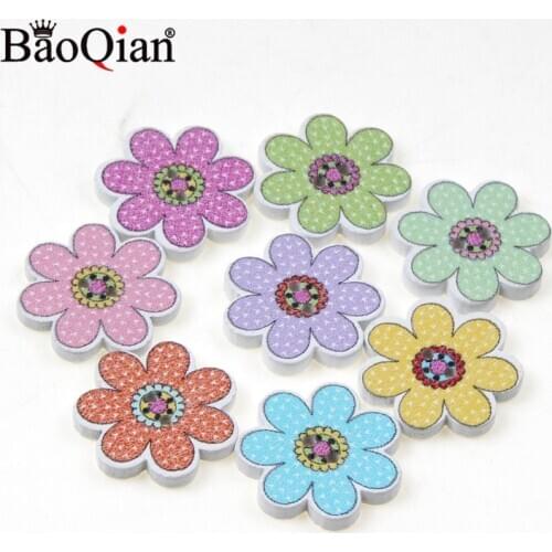 50pcs 20mm Painted Flower Wood Buttons for Handwork Sewing Scrapbook Clothing Crafts Accessories Gift Card