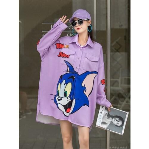 2021 new French retro Loose Korean version cartoon printed shirt female autumn design sense niche all-match trend shirt top
