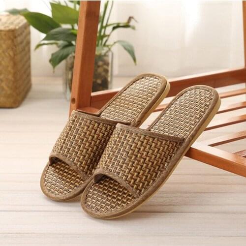 Indoor home slippers Summer natural color rattan grass bamboo mat mens floor slippers wholesale running cool slippers women