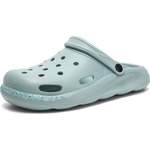 2021 New Mens Slippers Hole Shoes Sandals Summer Breathable For Womens Beach Home Hollow Out Casual Outdoor Water Mules Flats