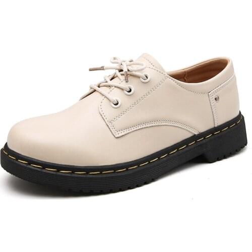 Women Classical Leather Shoes Concise Light Low-Top Martin Boots Outdoor Leisure Comfortable Shoes 2021 New Brand Designer 35-40