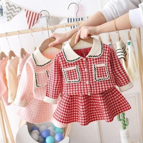 Spring new 2-6 year old childrens clothing girls baby striped plaid sweater suit wearing fashion knitted cardigan short dress