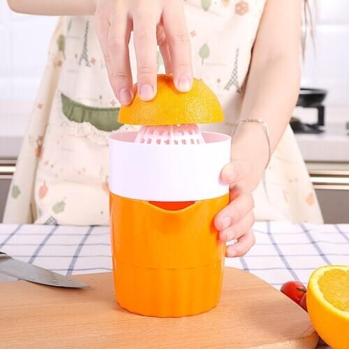 Fruit Citrus Juicer For Orange Lemon Fruit Squeezer Outdoor Potable Manual Juicer Machine Child Healthy Life Juice Maker