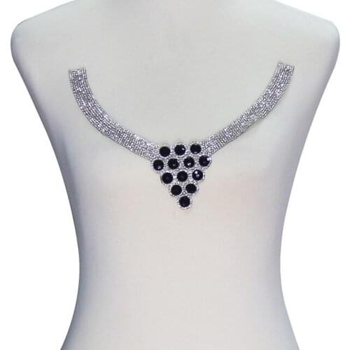 1piece Neckline Collar Motif Rhinestones Decorated Embellishment Iron on Appliques Embossed Craft Sewing Accessories T2331