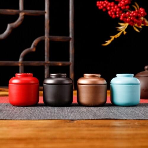 Xin Jia Yi Packaging Small Gift Card Case Decoration Candy Box White Color Printing Logo Tin Box