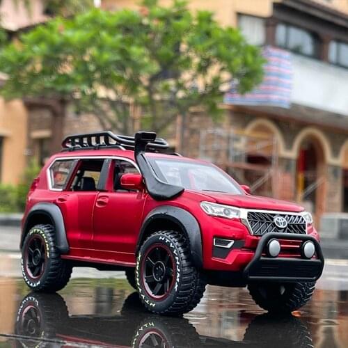 1:24 Toyota Prado SUV Alloy Car Model Diecasts Refit Off-road Vehicles Metal Toy Car Model Collection Simulation Childrens Gift