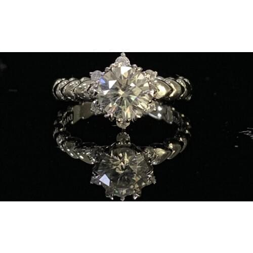 925 sterling silver Ring 1ct 2ct 3ct Round Brilliant Cut jewelry Moissanite ring Luxury style Engagement Ring Anniversary Ring