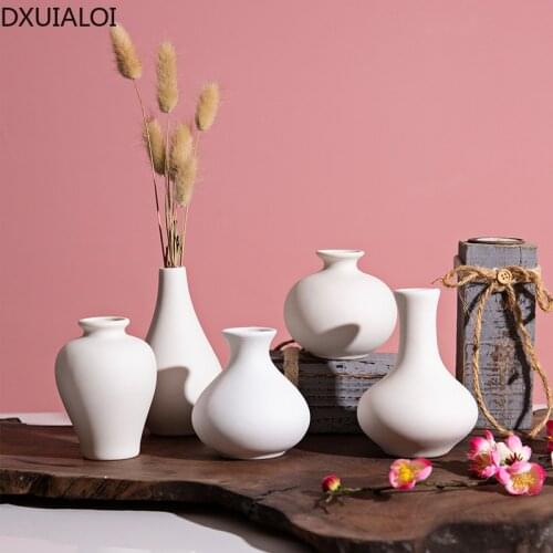 Simple white aromatherapy bottle decoration ceramic crafts living room desktop flower arrangement small vase home decoration