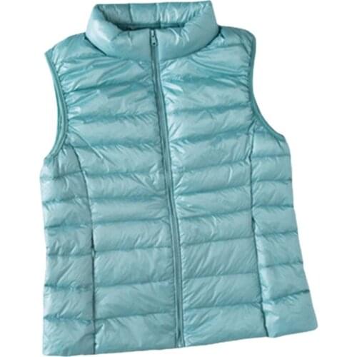 2021 New Ultra Light Down Vest Women Short Vest Windproof Lightweight Warm Waistcoat Female White Duck Down Down Coat Sleeveless