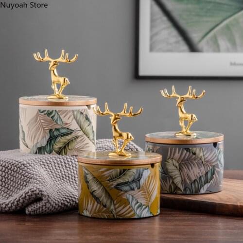 Creative Ceramic Storage Jar Ashtray Living Room Home Decoration Storage Anti-fly Ash Ashtray with Lid To Give Boyfriend A Gift